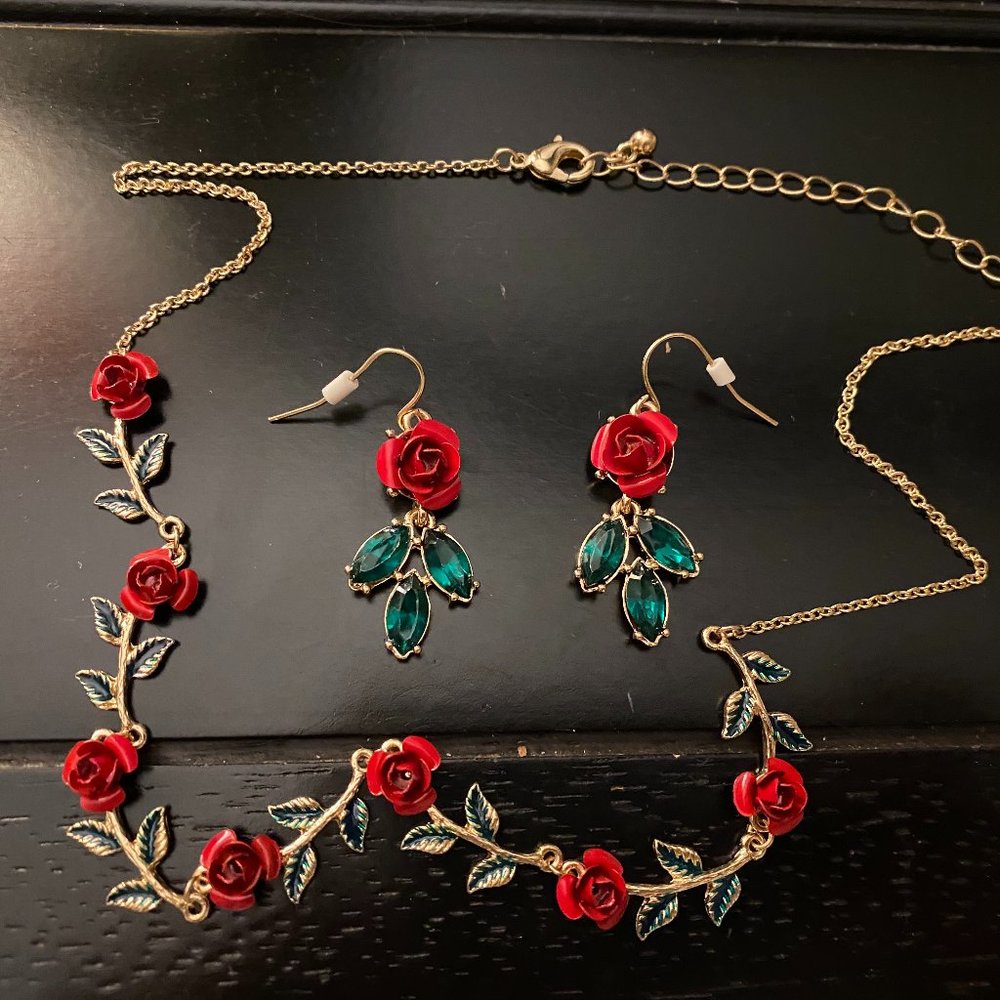 Rose Necklace and Earrings Set! 🌹✨
